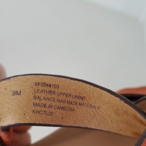Sofft Fairbrook Women's Suede Sandals Sunset Orange Size 9 - Picture 8 of 8